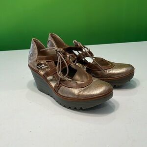 Fly London - very comfy - never worn